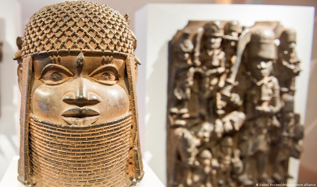 Alemanha começa a devolver Bronzes de Benim à Nigéria